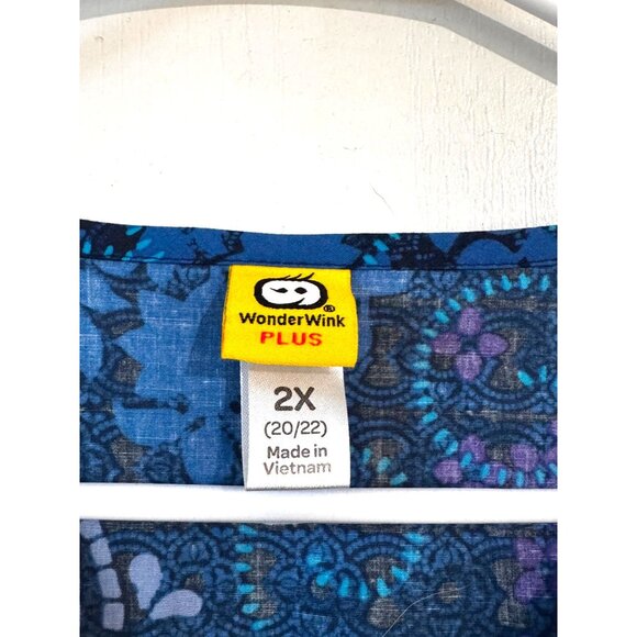 Wonderwink Plus 2X Womens V-Neck Scrub Top Blue & Purple Patterned Short Sleeve - Picture 2 of 6